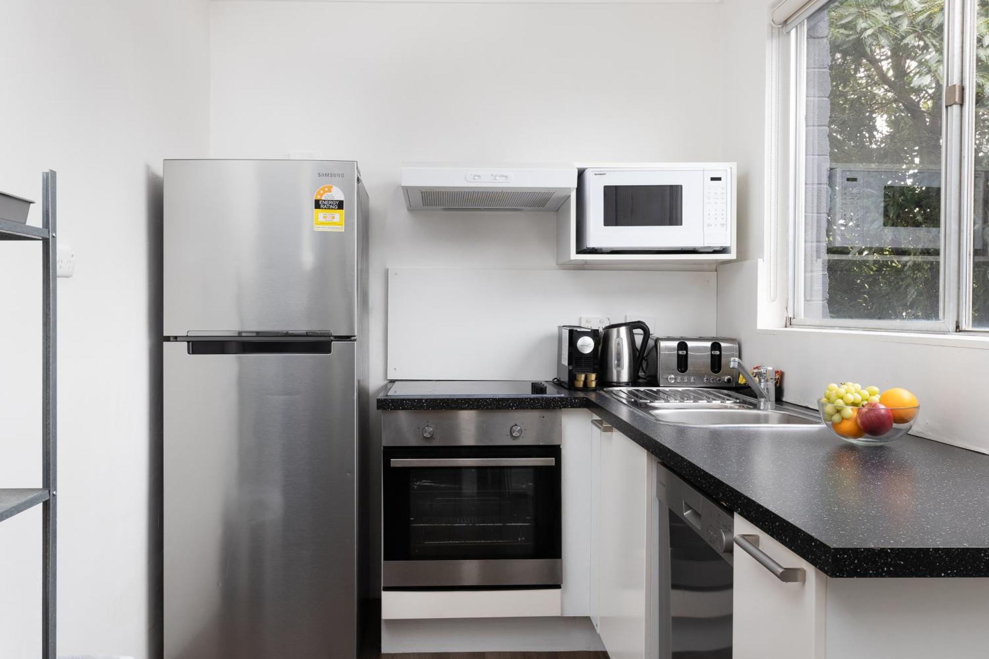 Siesta Central Apartments Сейл Екстер'єр фото