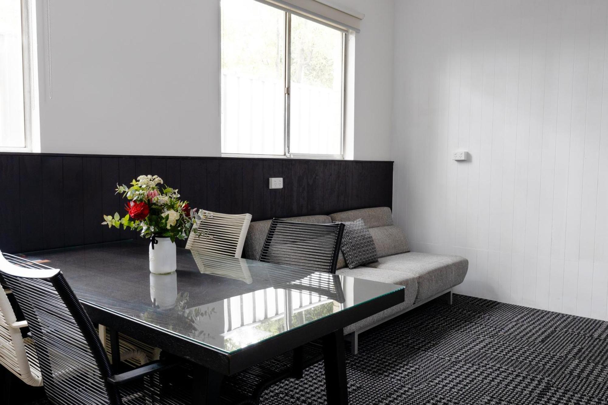 Siesta Central Apartments Сейл Екстер'єр фото