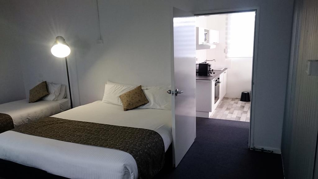 Siesta Central Apartments Сейл Екстер'єр фото